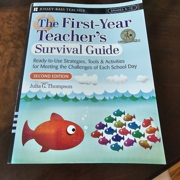 The First-Year Teacher's Survival Guide by Julia Thompson, Softcover Book - Picture 1 of 6